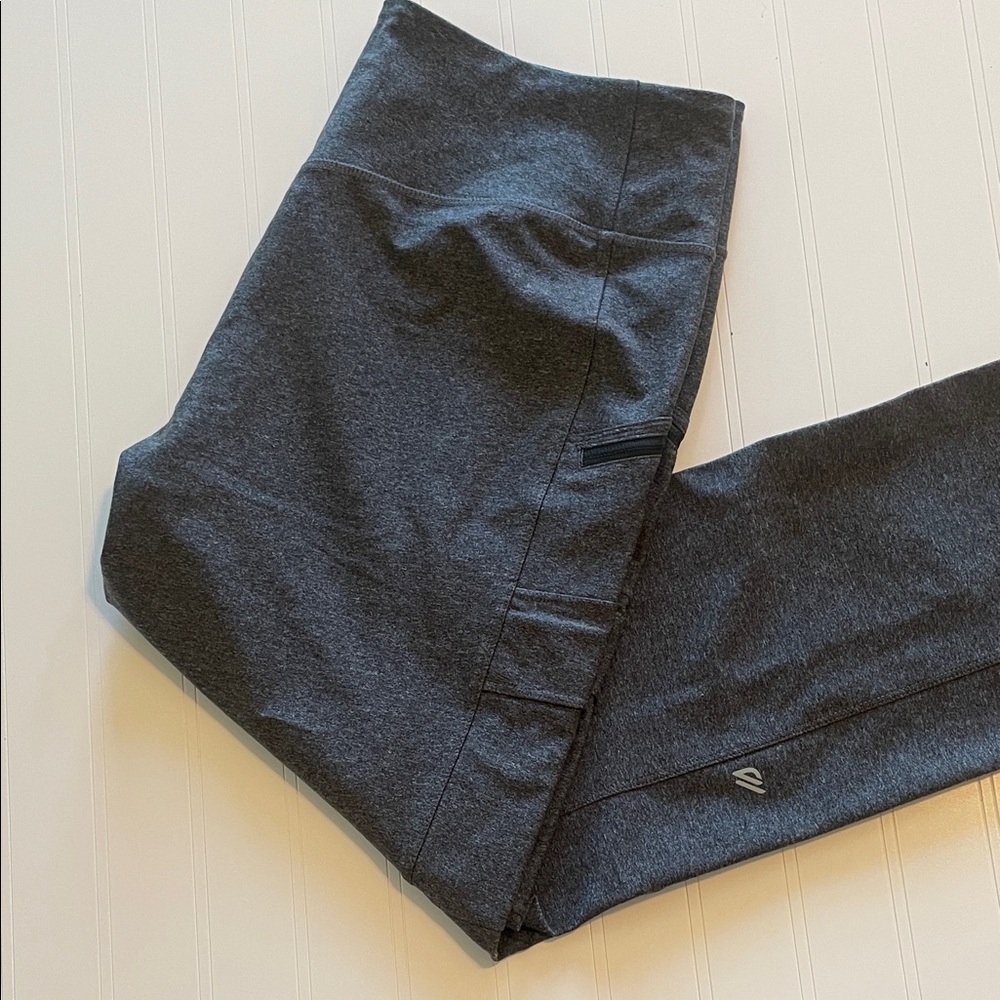 Eddie Bauer Dark Gray Women's Pants XL Straight Leg Zippered Side Pockets - Picture 6 of 9